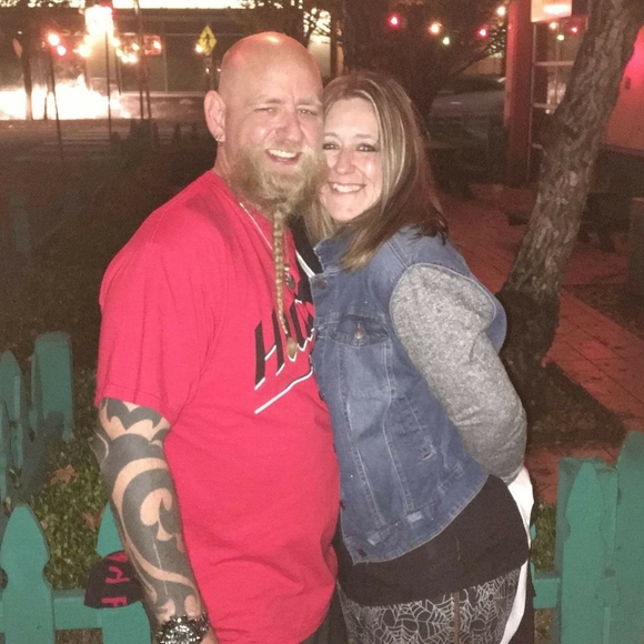 Meet your Posher, Stephanie - Picture 5 of 5